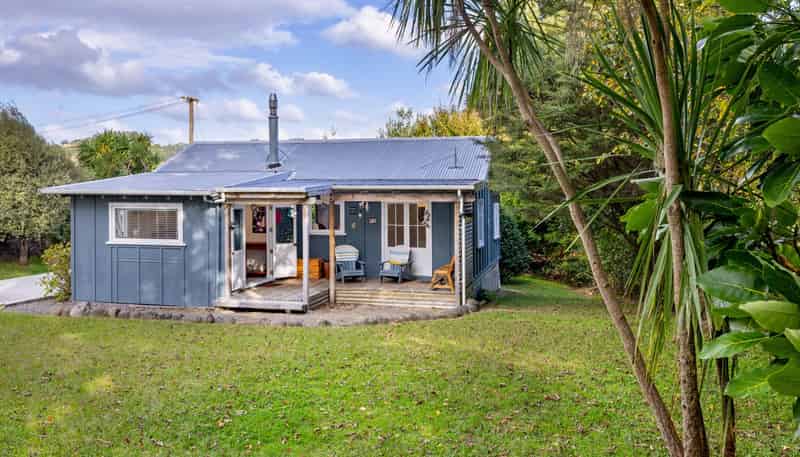 15 East Street, Raglan