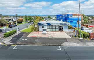 MORTGAGEE AUCTION - HIGH VISIBILITY CORNER SITE
