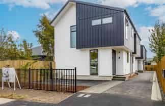 3/651 Worcester Street, Linwood