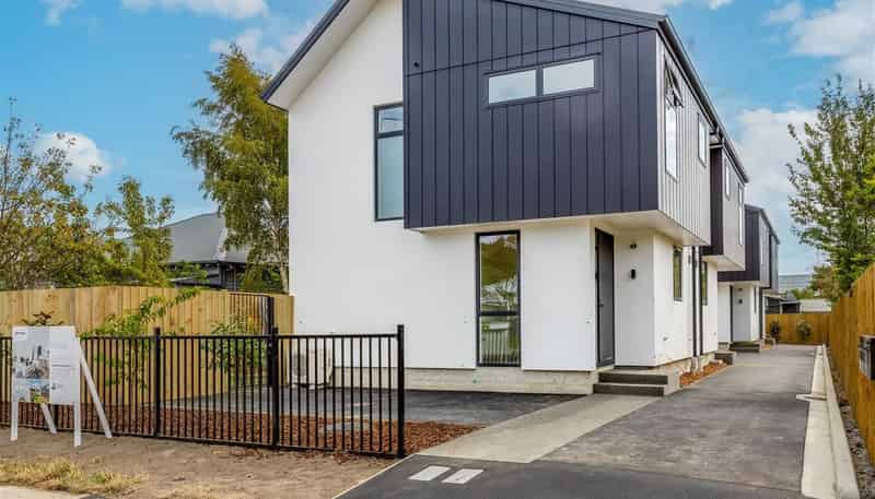 3/651 Worcester Street, Linwood