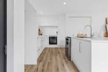 3/651 Worcester Street, Linwood