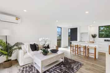 3/651 Worcester Street, Linwood