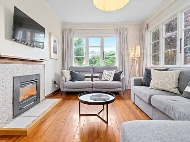 77 Jellicoe Drive, Hamilton East