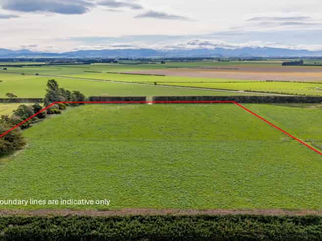 524 Adams Road, Charing Cross