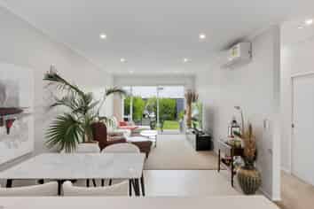 26A Taikura Avenue, Red Beach