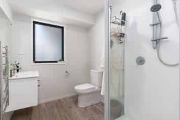 187 Faringdon Boulevard, Rolleston