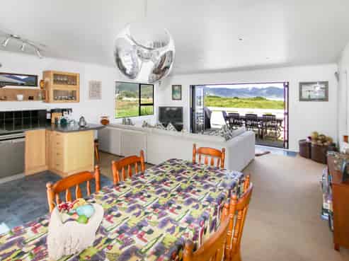 17 Kotare Street, Ahipara