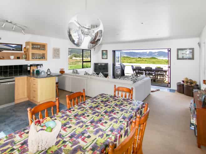 17 Kotare Street, Ahipara