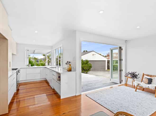 46 Matipo Road, Te Atatu Peninsula