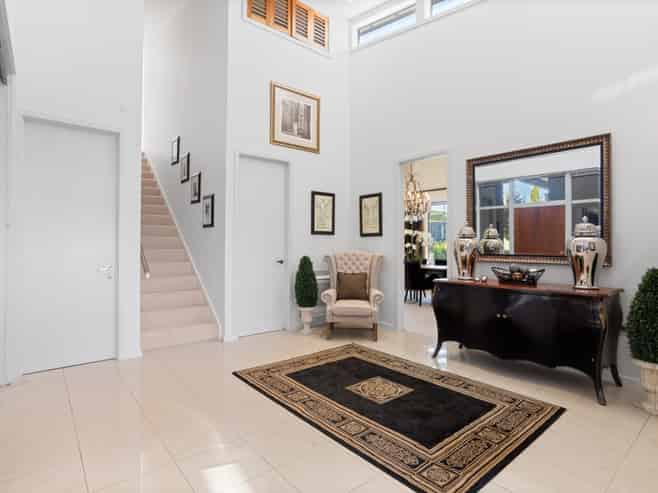 105 Marlborough Ridge Drive, Fairhall