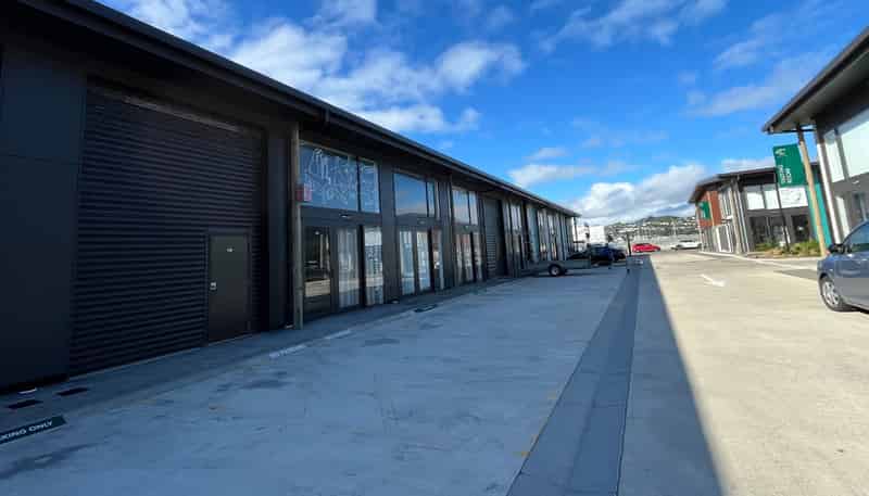 10/68-70 Kingsford Smith Street, Rongotai