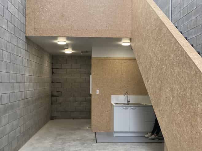 56sqm with roller door