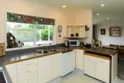 1/35 Busby Hill, Havelock North