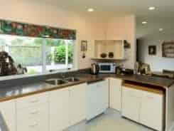 1/35 Busby Hill, Havelock North