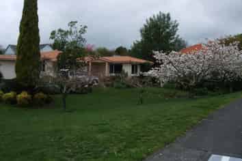 1/35 Busby Hill, Havelock North