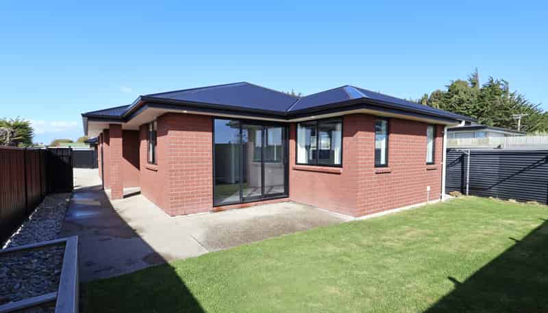 B/206 Bluff Highway, Kew