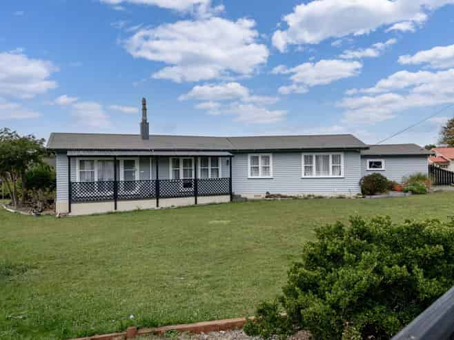 125 West Street, Feilding