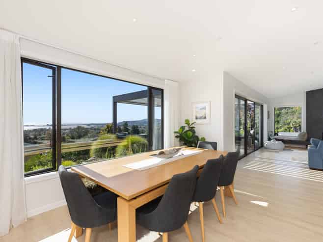 25 Resolution Place, Richmond