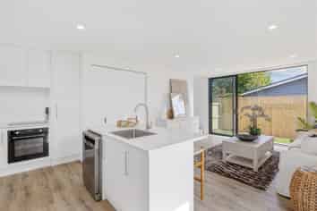 3/651 Worcester Street, Linwood