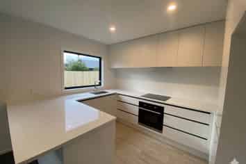 24B Lina Place, Waiuku