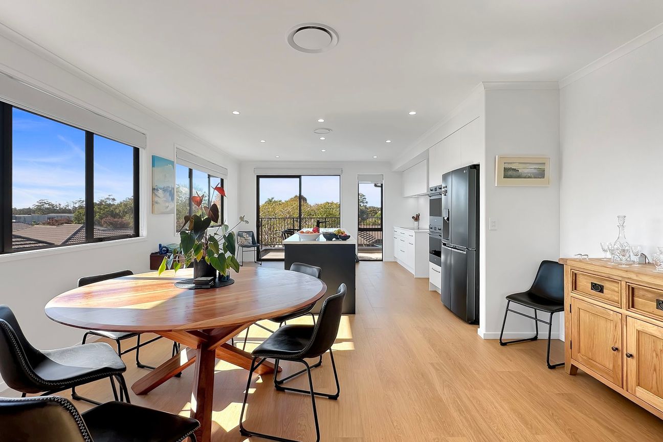 Gorgeous Home Waiting For Its New Owners. - Fler