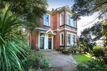 1/95 London Street, Dunedin Central