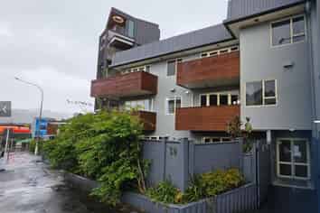 10/39 Mount Eden Road, Grafton