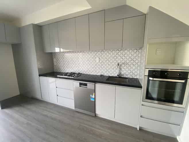 8 Pasla Close, Papakura