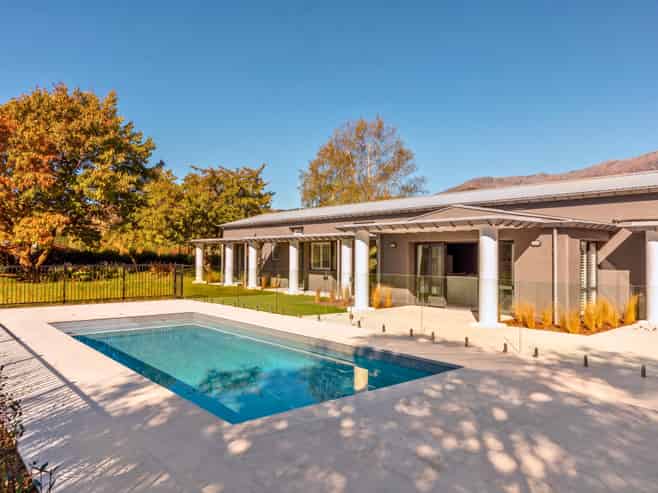 42 Central Park Avenue, Dalefield/Wakatipu Basin