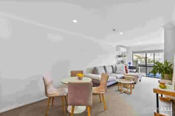 9/46 Carlos Drive, Flat Bush