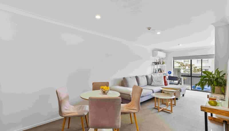 9/46 Carlos Drive, Flat Bush