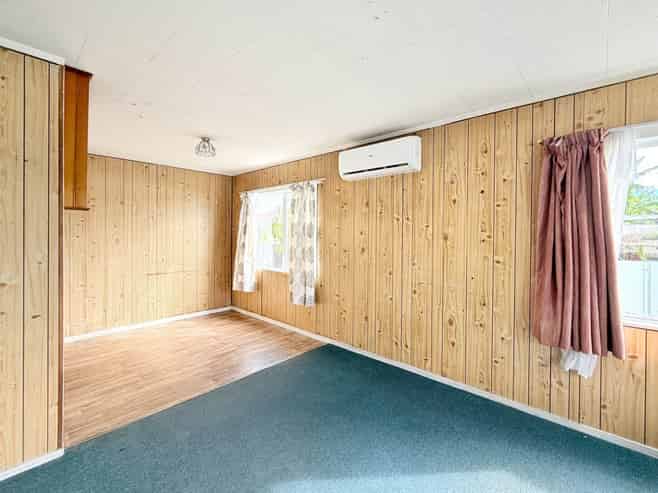 3/9 Robertson Road, Favona