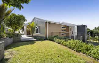 30 Ngamotu Road, Moturoa