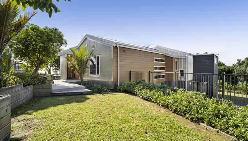 30 Ngamotu Road, Moturoa