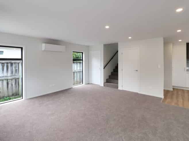 B/137 Whites Line East, Waiwhetu