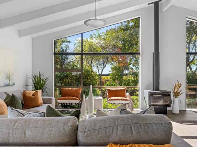 437 Paton Road, Hope