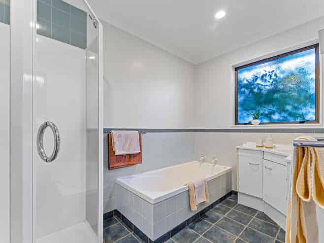 437 Paton Road, Hope