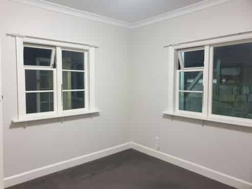 98 Overtoun Terrace, Hataitai