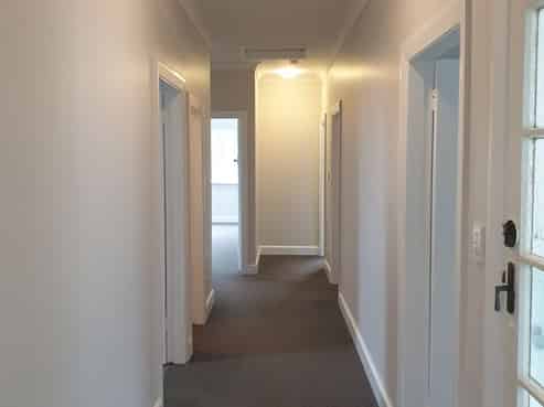 98 Overtoun Terrace, Hataitai