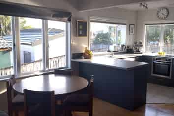 12A Reeves Avenue, Papatoetoe