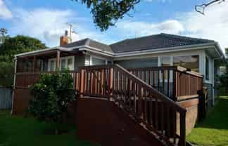 12A Reeves Avenue, Papatoetoe