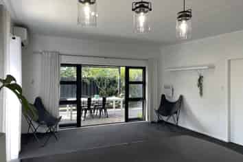 3/13 Alexander Street , Avenues