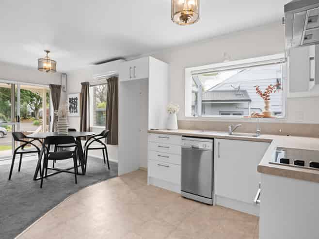 17 Olwyn Green, Dinsdale