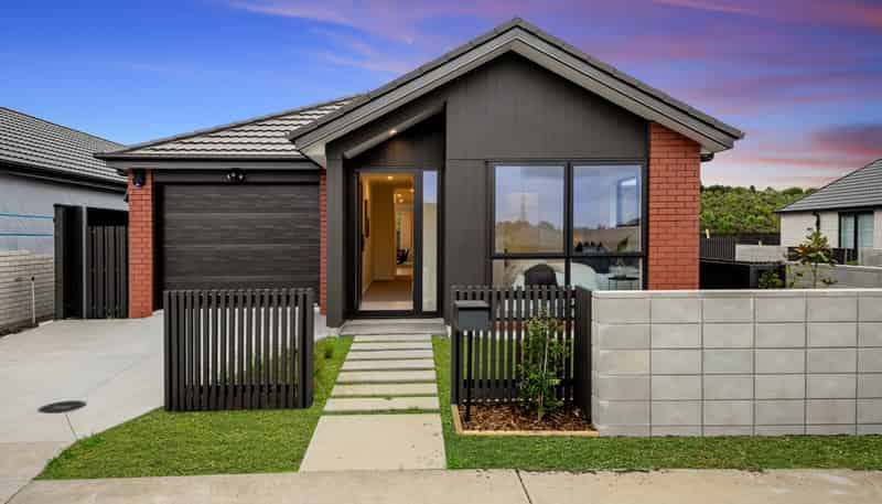 101 John Main Drive, Ramarama