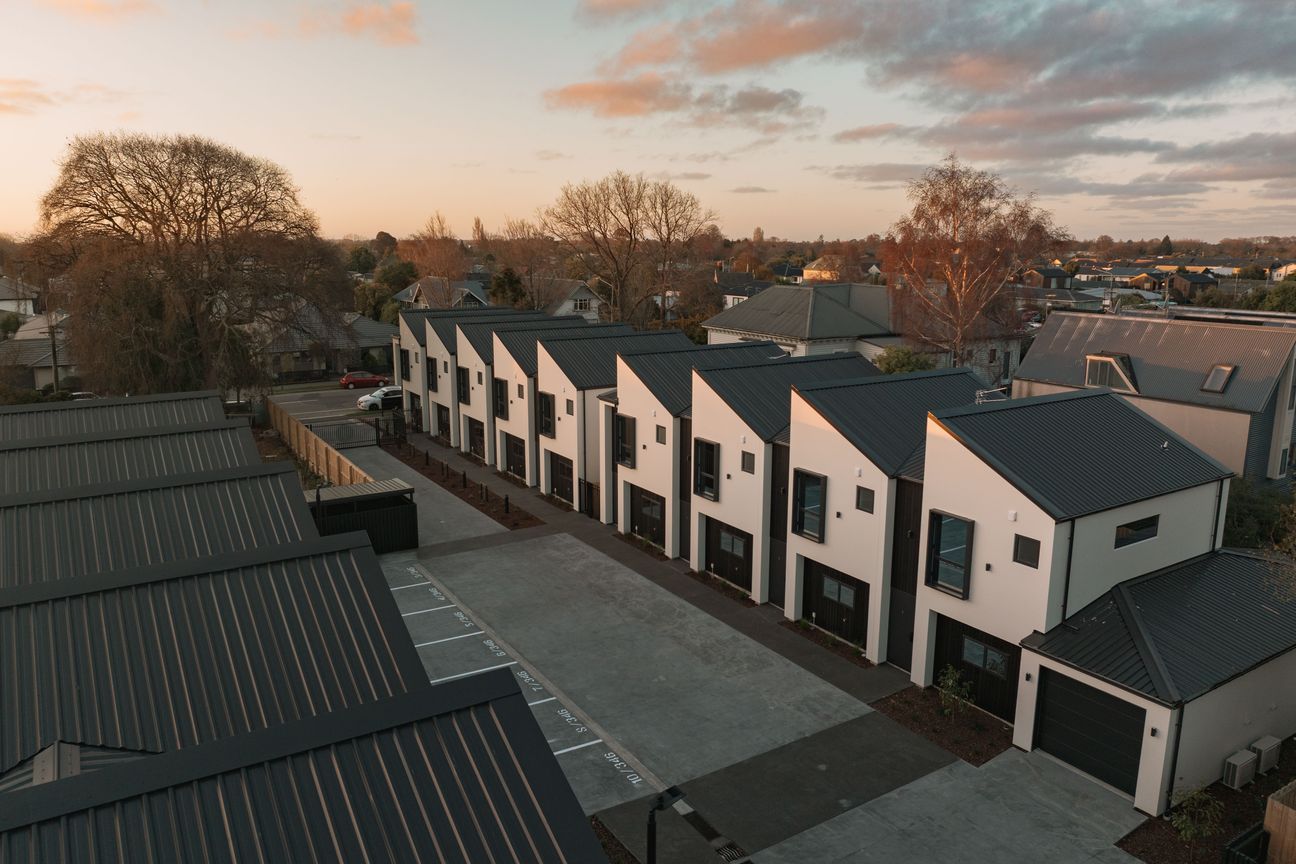 Brand New 2 bed 2 bathroom townhouse - Widok 5