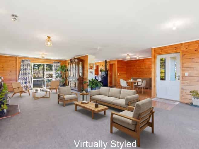 41 Rangiotu Road, Himatangi Beach
