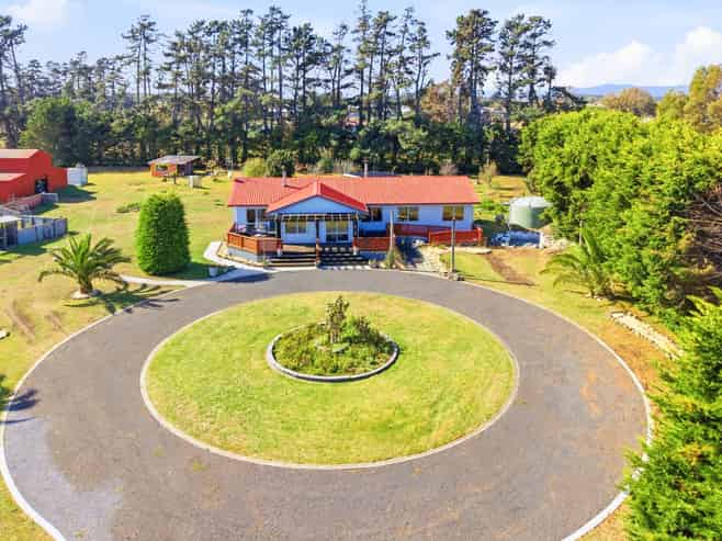 41 Rangiotu Road, Himatangi Beach