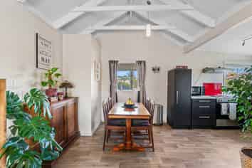 18 Ward Place, Richmond Heights