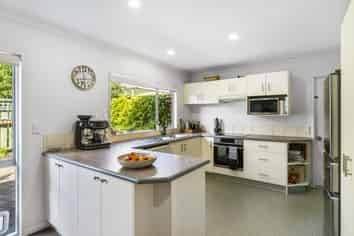 8/45 Kiddle Drive, Hilltop