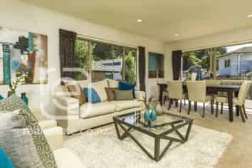 14 Denim Place, Albany